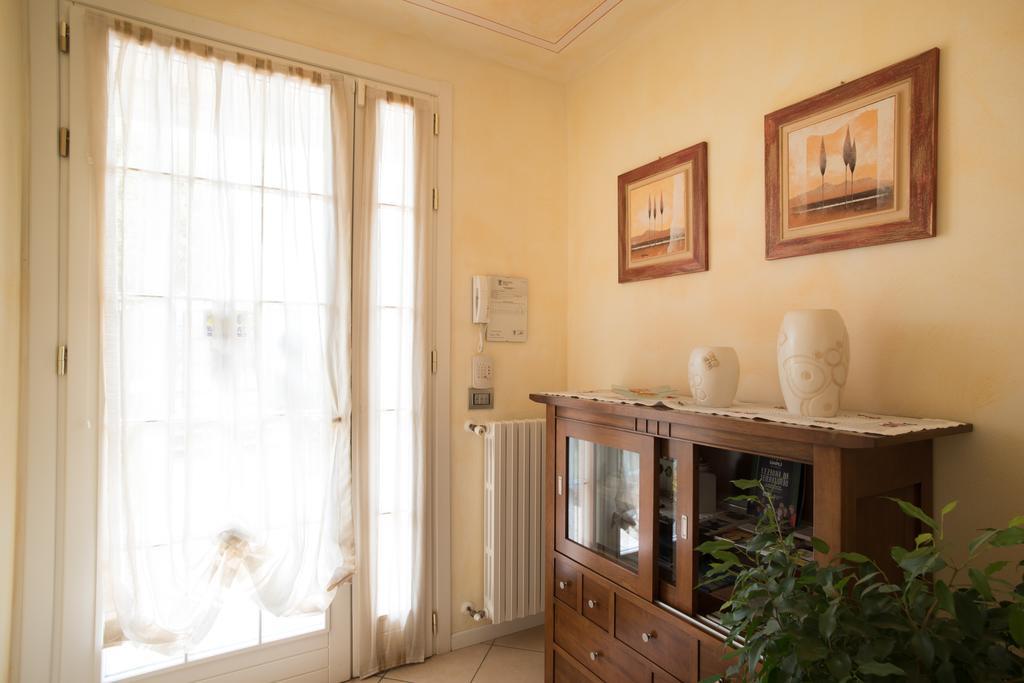 פואניאגו B&B La Petite Maison מראה חיצוני תמונה