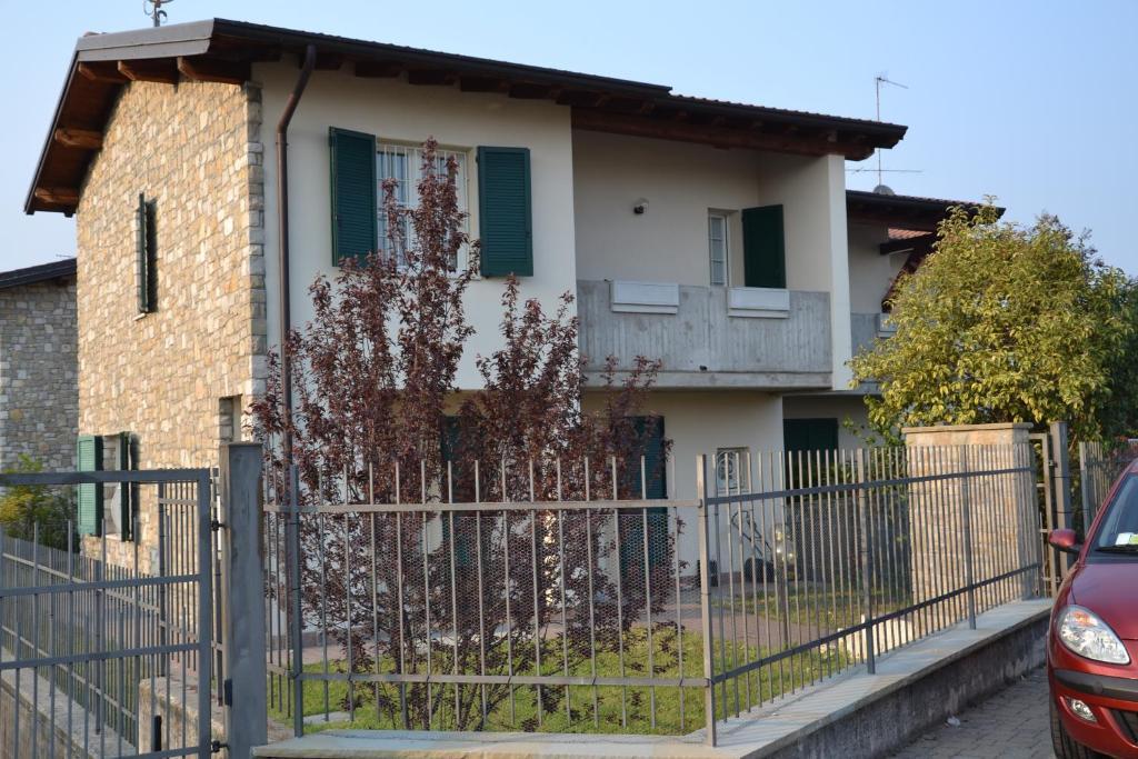 פואניאגו B&B La Petite Maison מראה חיצוני תמונה